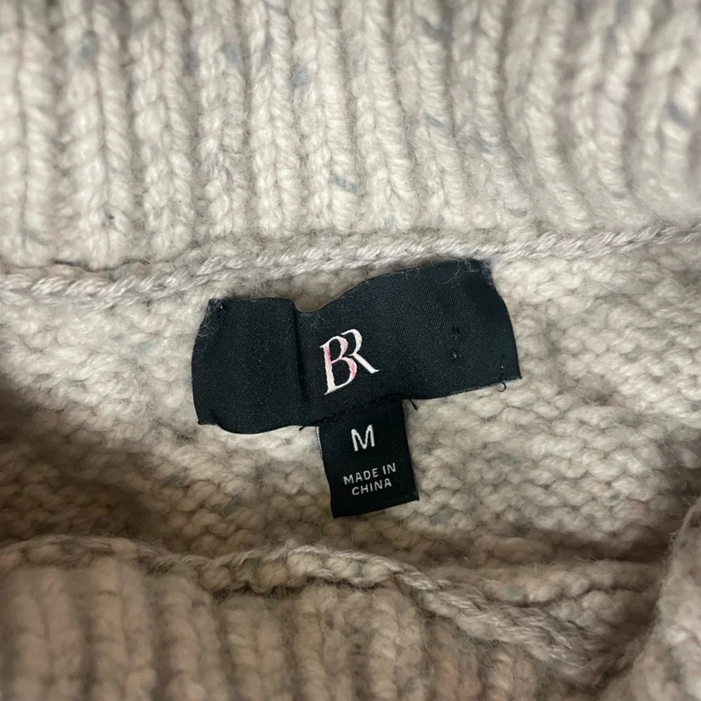 Banana Republic Bariloche Cable Knit Turtleneck Sweater Iced Vanilla Beige